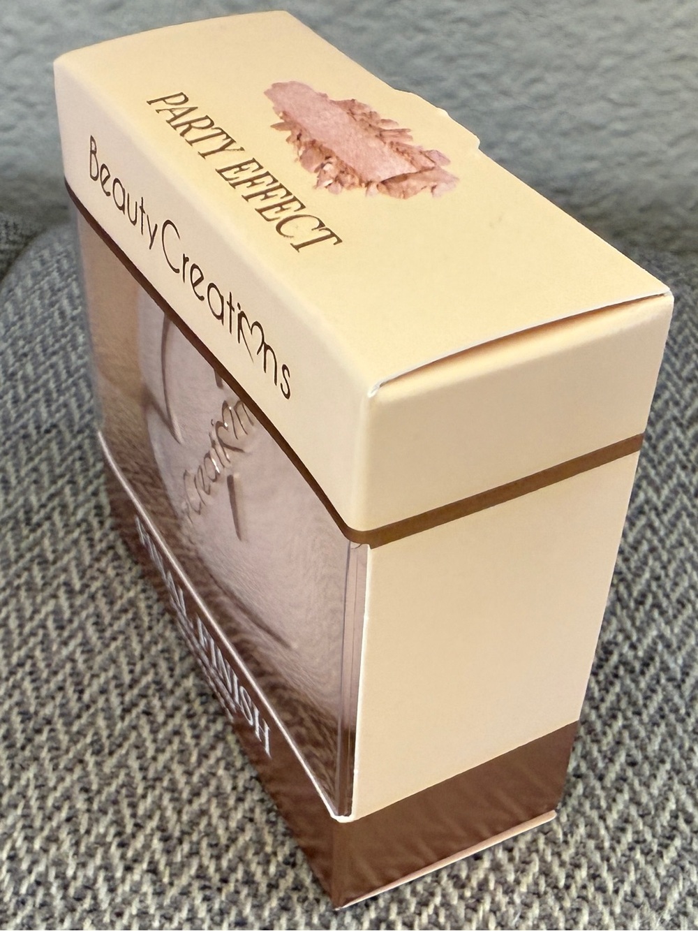 Beauty Creations Final Finish Baked Highlighter — Party Effect - Picture 5 of 12